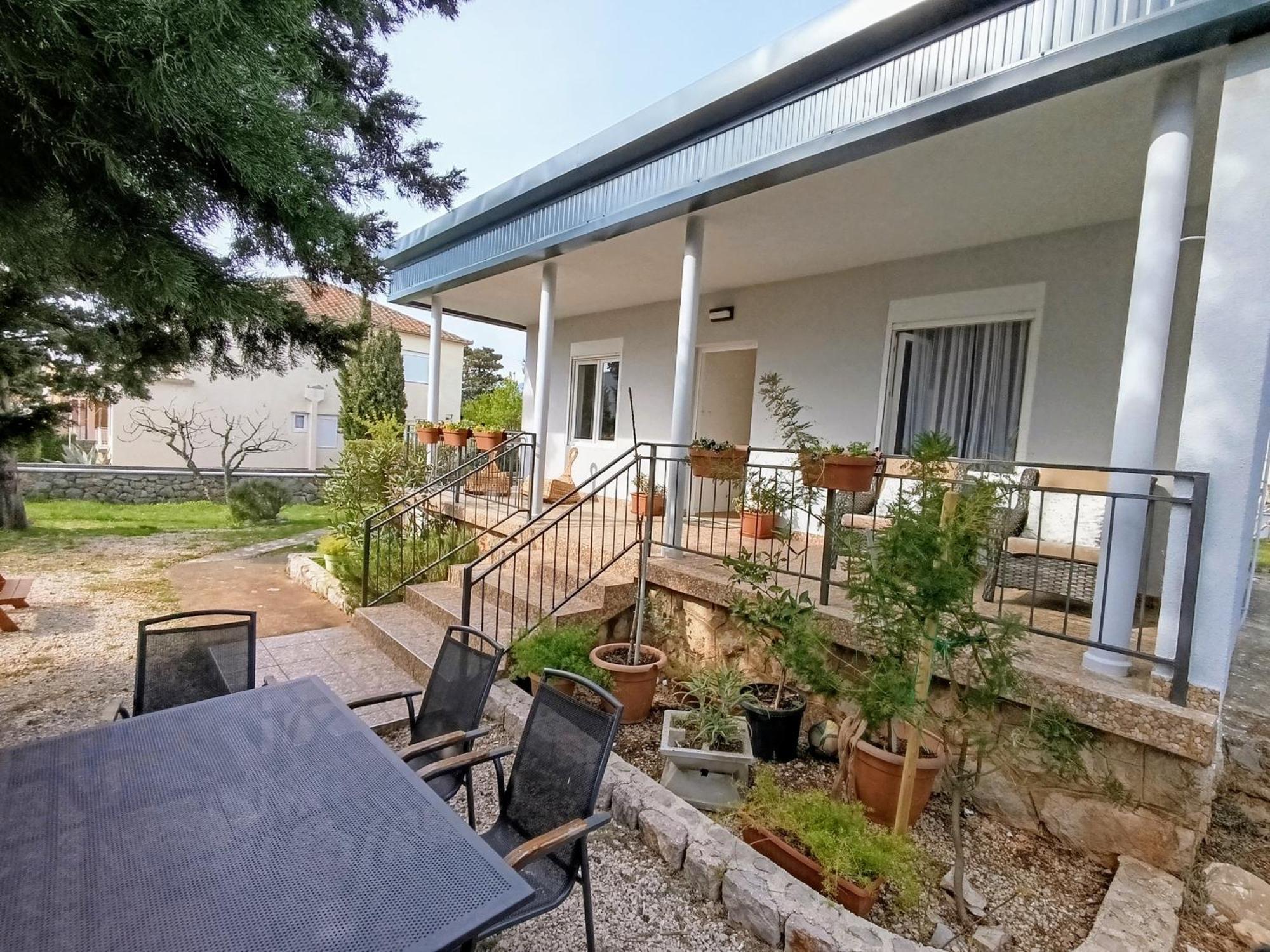 Holiday Home Lola - Large Outdoor Area Starigrad Paklenica Exterior foto
