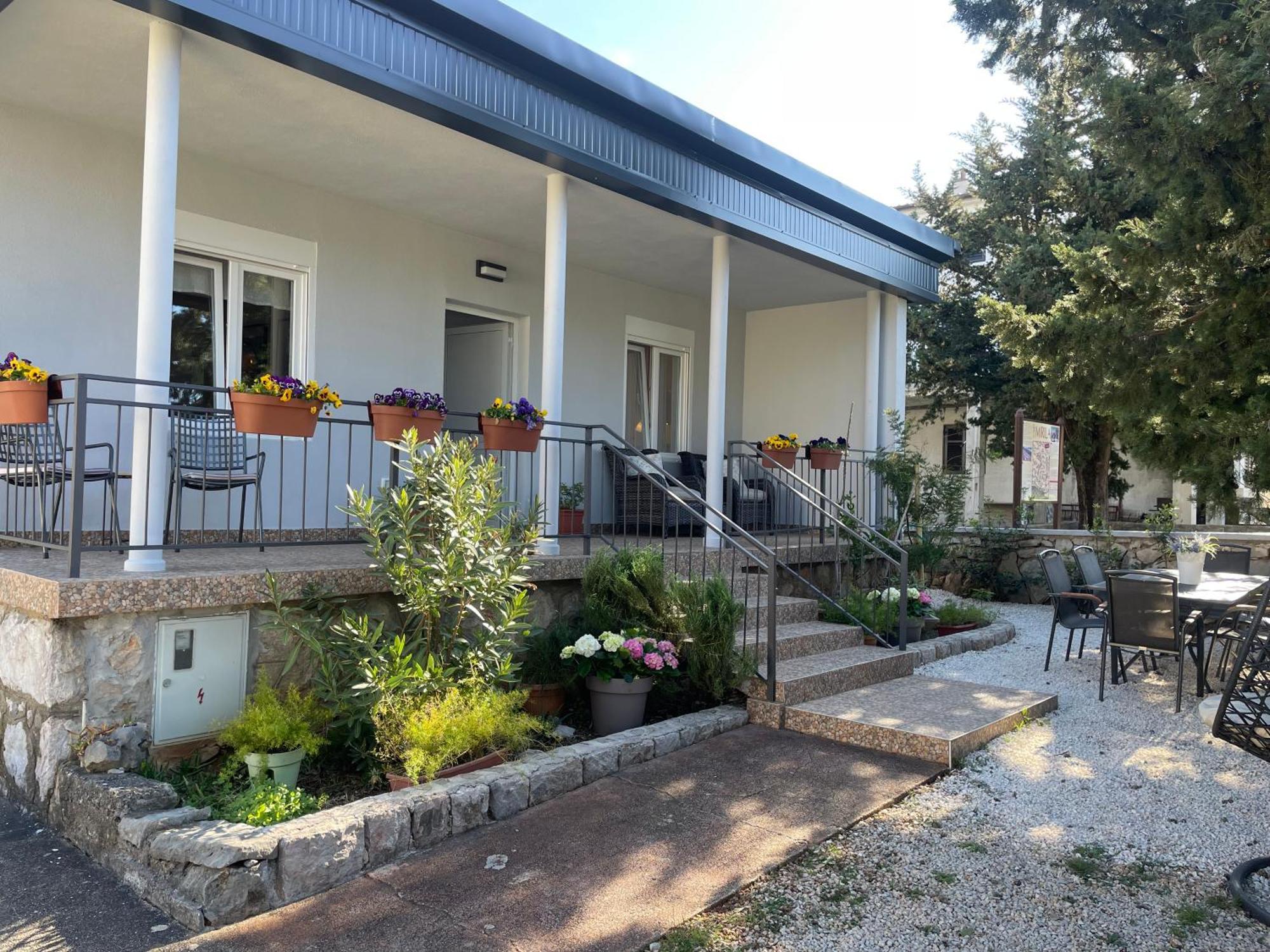 Holiday Home Lola - Large Outdoor Area Starigrad Paklenica Exterior foto